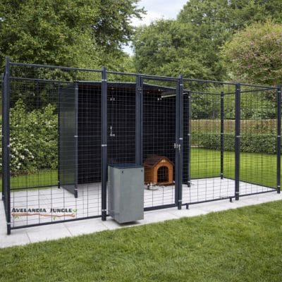 Perrera profesional con parque de 4m2, refugio para perros de 2m2, box modular de calidad, resistente a la intemperie, CALIDAD PREMIUM.